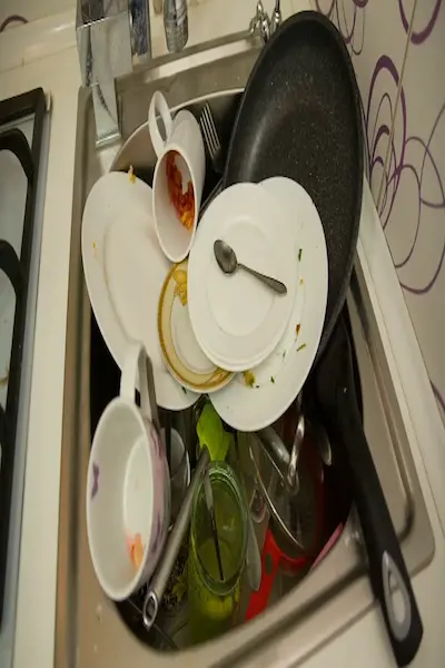 DishWasher repair 7 Kitchen utensils placed dirty on not functional dish washer